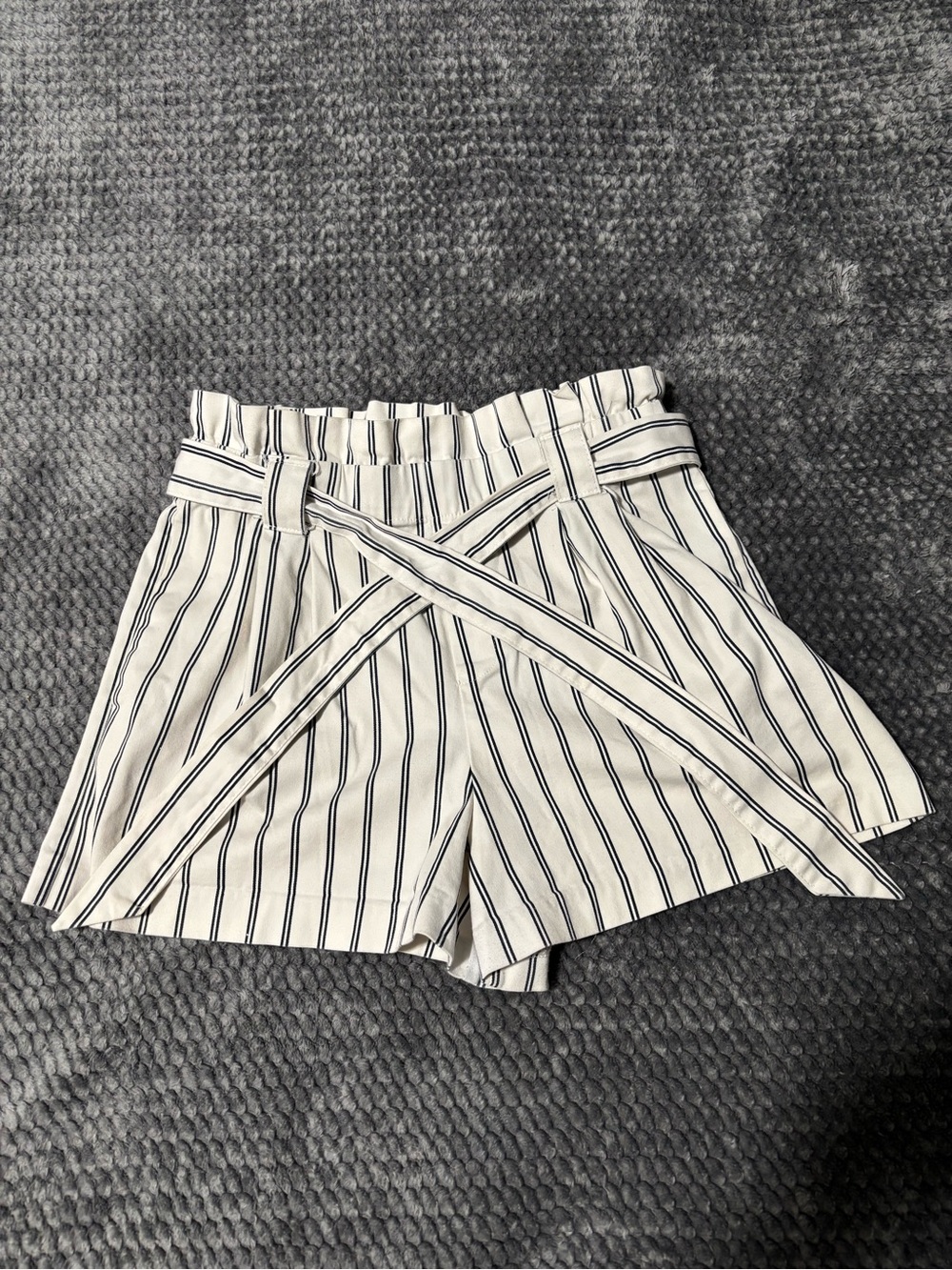Zara TRF Collection striped paper bag shorts Size Small